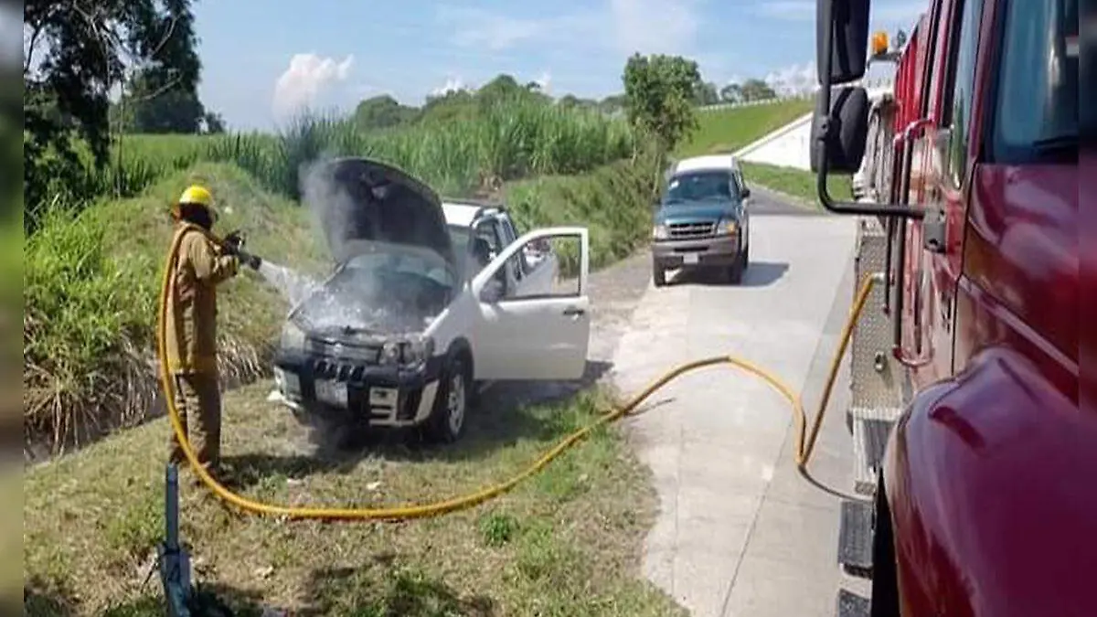 Incendio de automovil